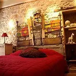 Adiandi Boutique 4*