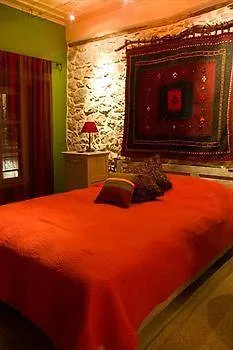 Adiandi Boutique